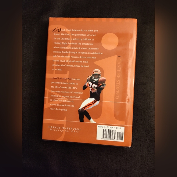 Chad Johnson I can't be stop book. Like new condition - Picture 2 of 4